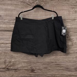 Women's Black Shorts